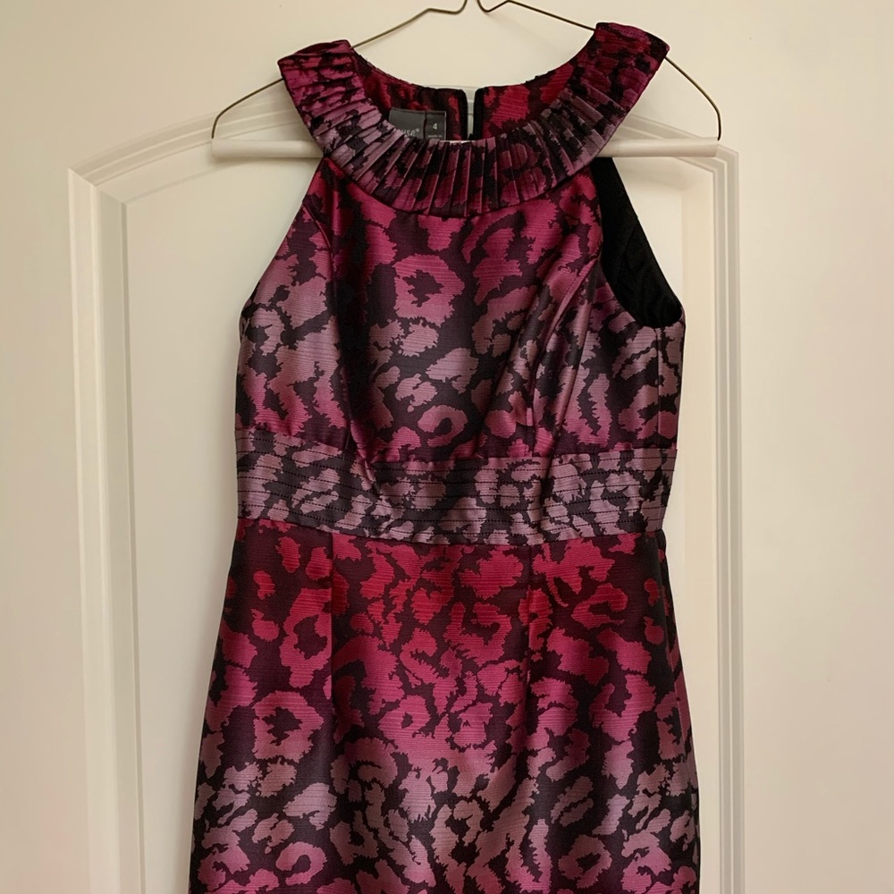 Short cocktail/business dress